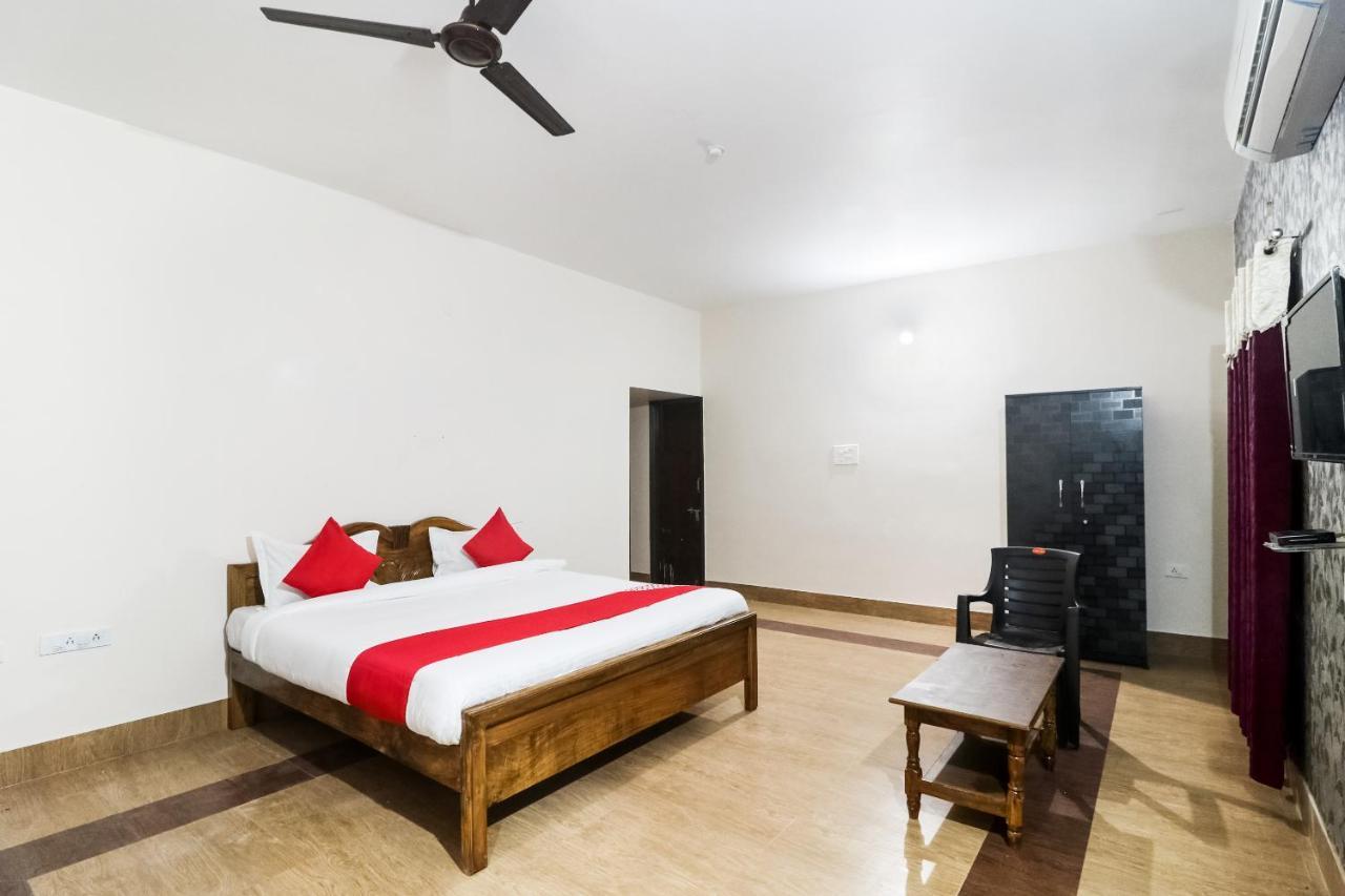 Hotel O Purple Villa Bhubaneswar Exteriör bild