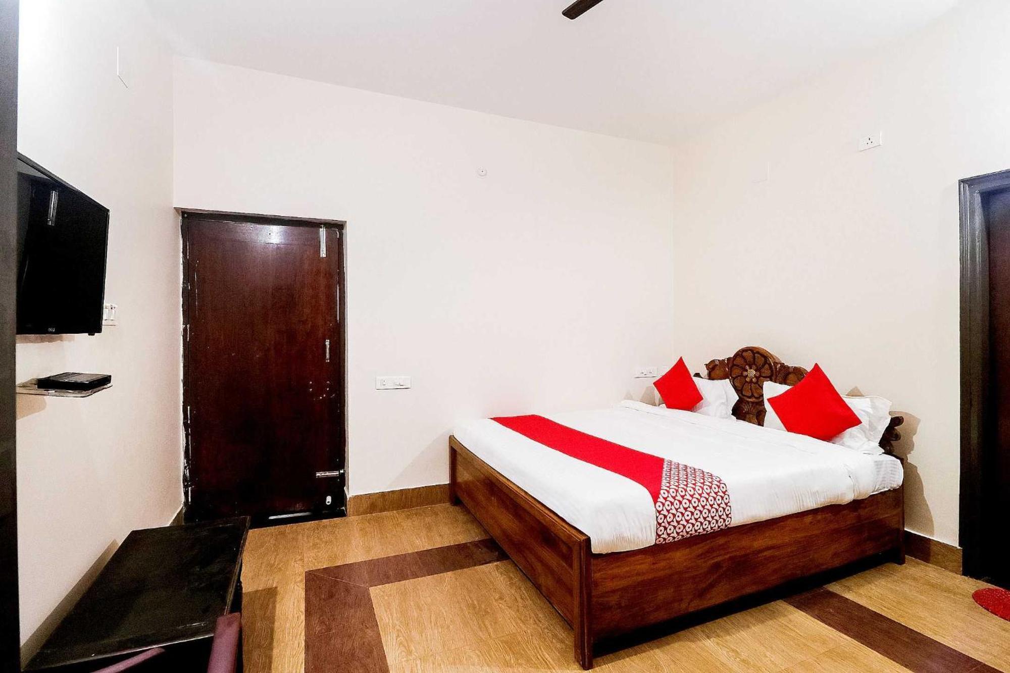 Hotel O Purple Villa Bhubaneswar Exteriör bild